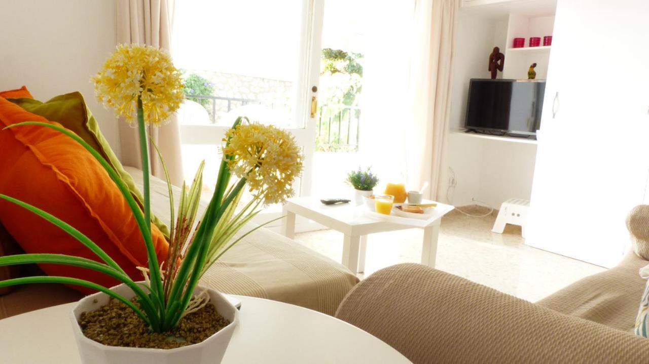 Apartmán Studio With Access To The Garden. Open Pool. Beach Very Close. Wifi & Netflix Free Benalmádena Exteriér fotografie