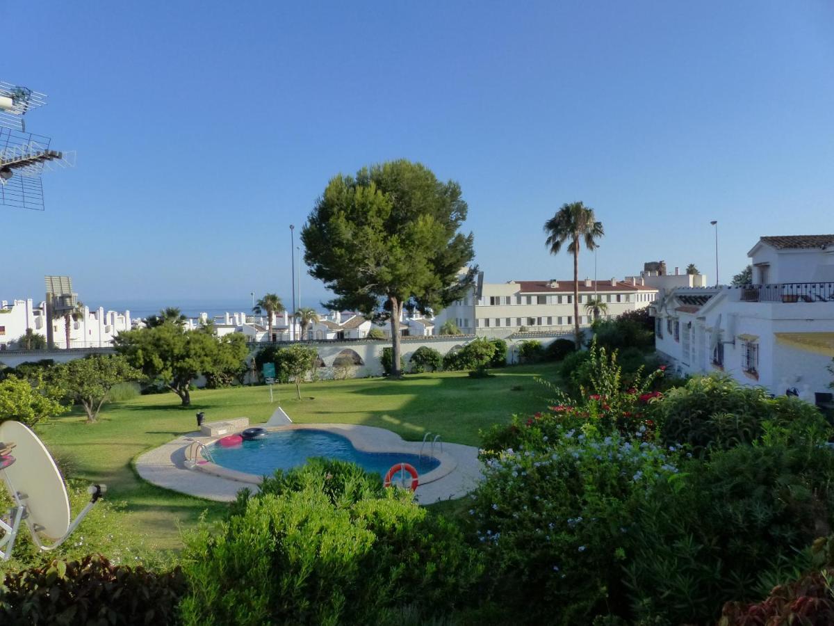 Apartmán Studio With Access To The Garden. Open Pool. Beach Very Close. Wifi & Netflix Free Benalmádena Exteriér fotografie