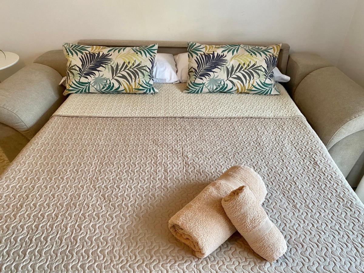 Apartmán Studio With Access To The Garden. Open Pool. Beach Very Close. Wifi & Netflix Free Benalmádena Exteriér fotografie