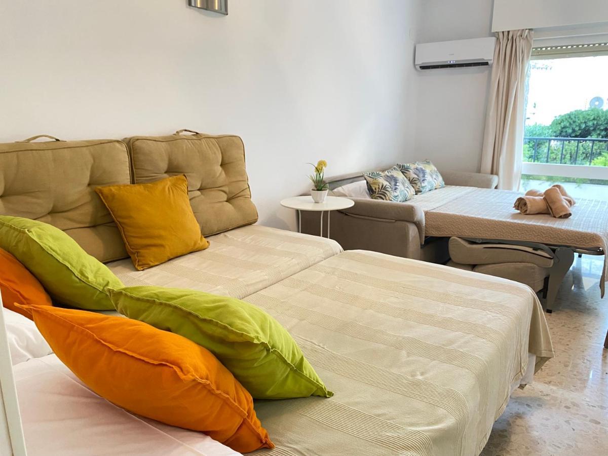 Apartmán Studio With Access To The Garden. Open Pool. Beach Very Close. Wifi & Netflix Free Benalmádena Exteriér fotografie