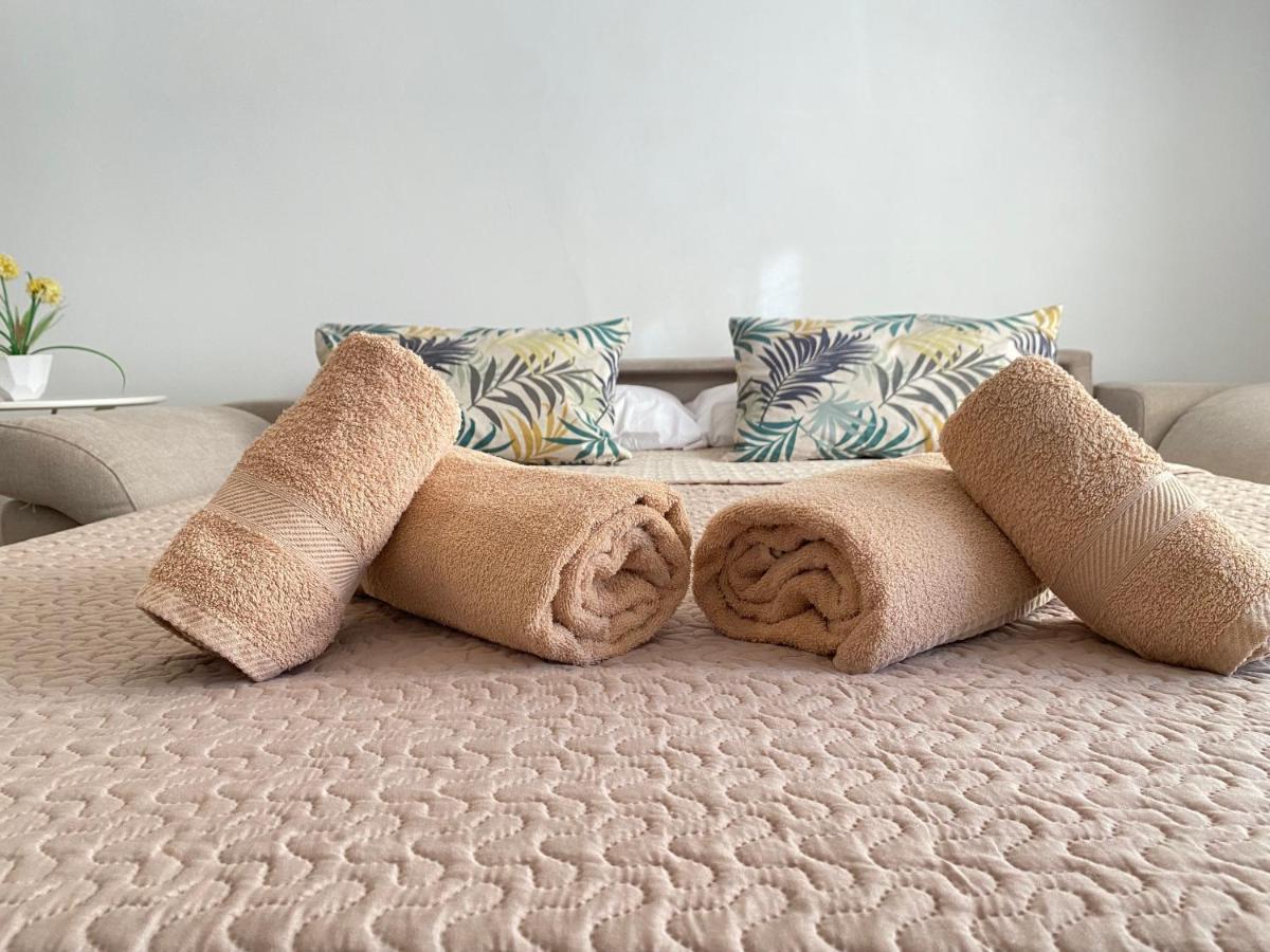 Apartmán Studio With Access To The Garden. Open Pool. Beach Very Close. Wifi & Netflix Free Benalmádena Exteriér fotografie